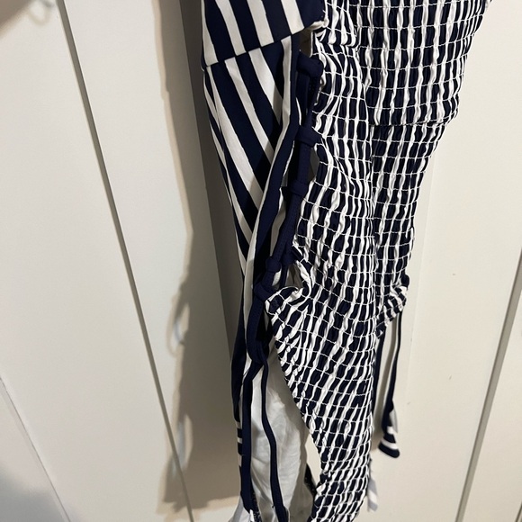 Anne Cole Studio Don't Smock Me One-Piece Swimsuit blue/white tie side size 10 - Picture 6 of 8